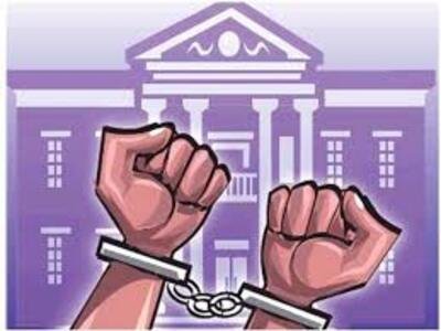 Agra में डॉक्टर के क्लीनिक में तमंचे के बल पर लूट, पांच आरोपी गिरफ्तार; थार गाड़ी बरामद